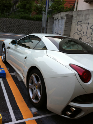 フェラーリ  カリフォルニア
