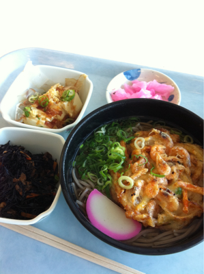 大阪南港のな昼ごはん