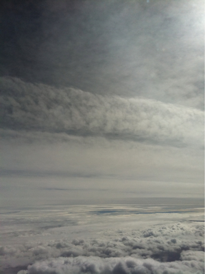 雲と雲の間を迎え風フライトで気が付いた人格の欠点