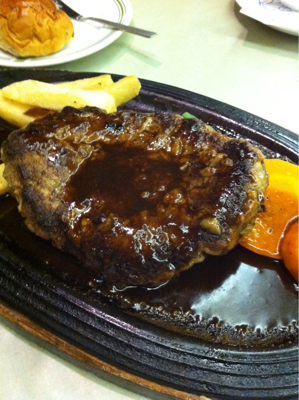 池袋東口な夕ごはん(アンチ子ども舌な洋食屋さん編)