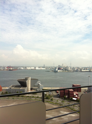大阪の南港も朝から猛暑