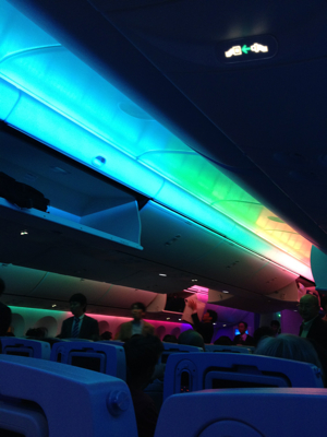 B787-8 機内調光