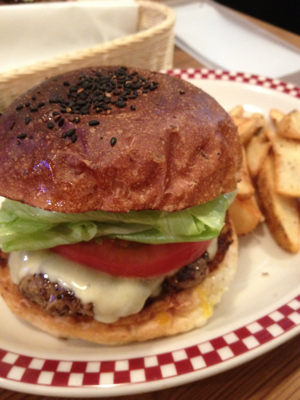 芝二な昼ごはん 〜 現時点史上最強なハンバーガー 〜