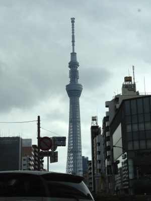 東京スカイツリーと今週のアラマキさん