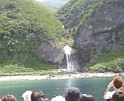 カムイワッカの滝