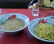 苫小牧港ラーメン山岡家