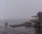 濃霧のとかち帯広空港